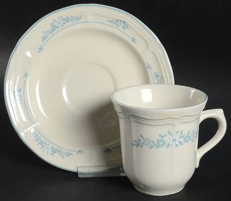 Flat Cup & Saucer Set