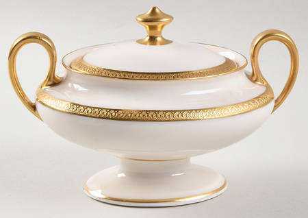 A4 (USA) Sugar Bowl & Lid
