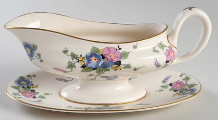 BLE1 Gravy Boat with Attached Underplate