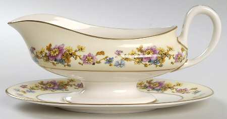 Wild Rose (USA) Gravy Boat with Attached Underplate