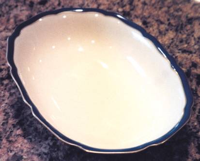 10410 10" Oval Vegetable Bowl