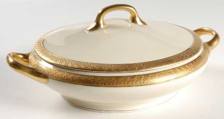 Aida Round Covered Vegetable