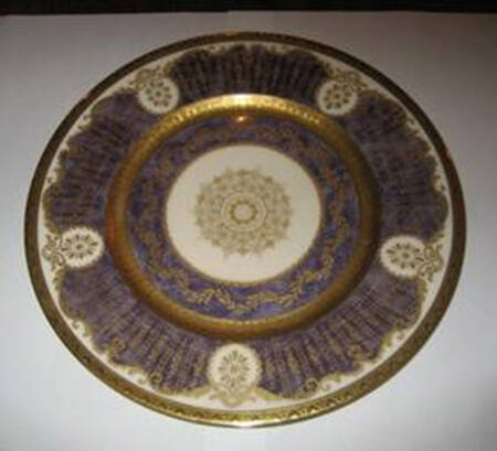 Antoinette Purple Dinner Plate