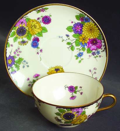 Autumnleaves Flat Cup & Saucer Set
