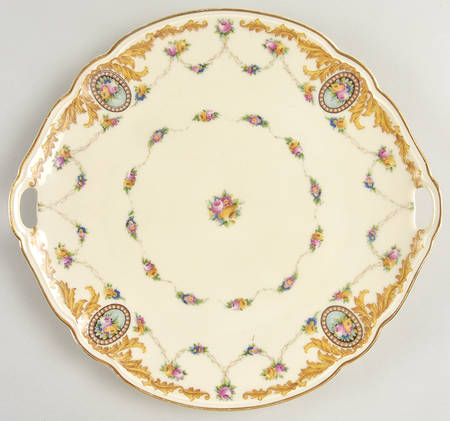 BLK18 Handled Cake Plate
