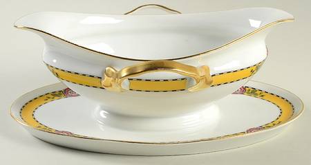 BLK23 Gravy Boat with Attached Underplate
