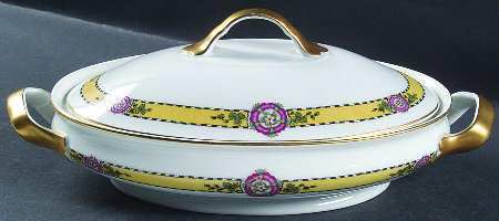 BLK23 Oval Covered Vegetable
