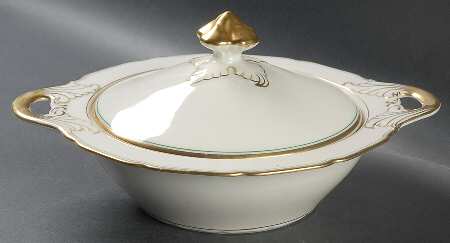 Fortuna Green Round Covered Vegetable
