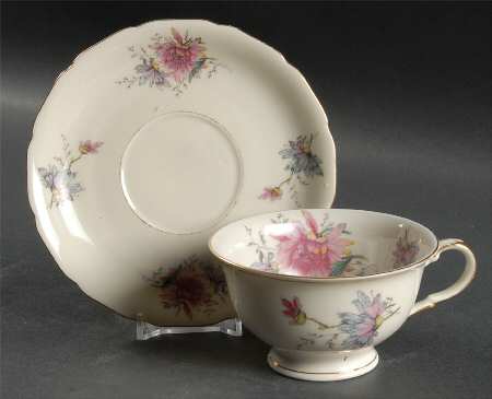 Helena Footed Cup & Saucer Set