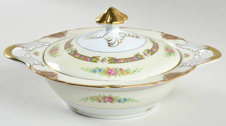 Marcia Brown Round Covered Vegetable