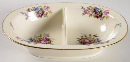 Meissen 9" Oval Divided Vegetable Bowl
