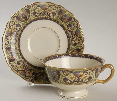 Westchester Footed Cup & Saucer Set