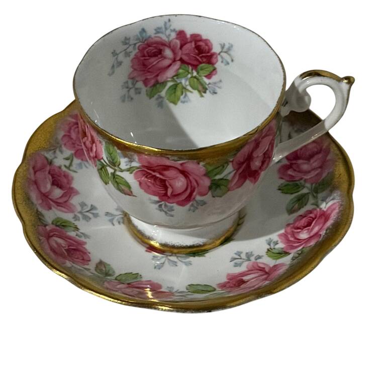 Lady Alexander Rose Footed Cup & Saucer Set