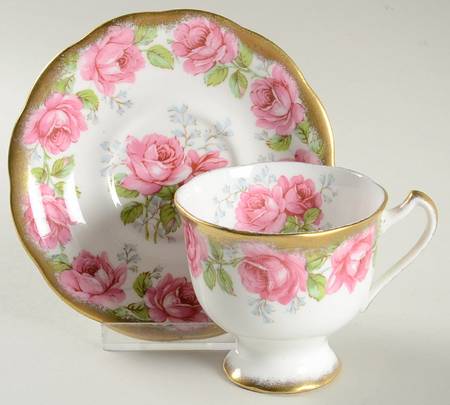 Lady Alexander Rose Footed Cup & Saucer Set