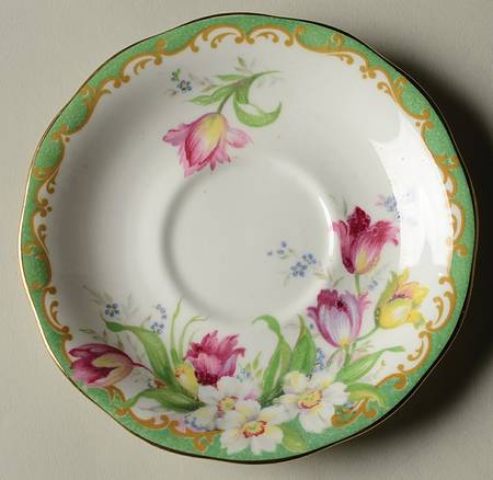 Narcissus Green Saucer