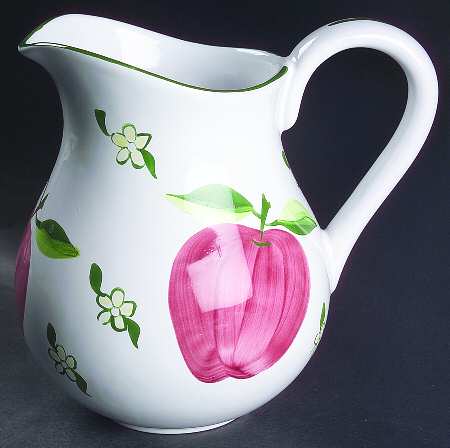 Apples 68 Oz Pitcher by Block