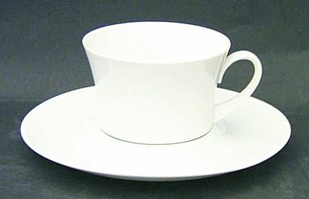 Blanco Flat Cup & Saucer Set