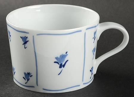 Blue Fields Flat Cup