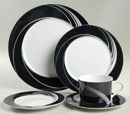 Black Pearl 5 Piece Place Setting