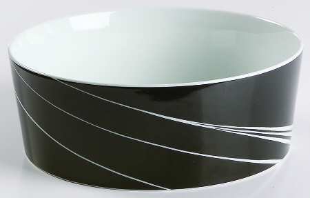 Black Pearl 7" Round Vegetable Bowl