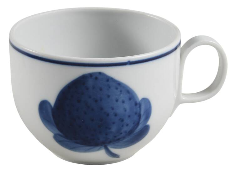 Blue Strawberries Flat Cup