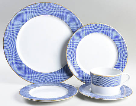 Blue Skies 5 Piece Place Setting