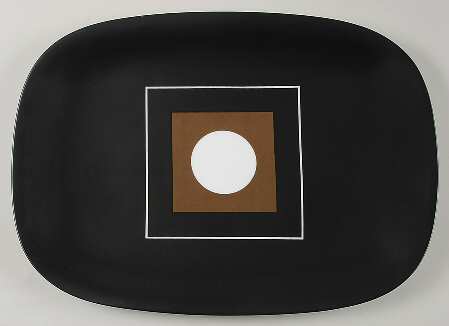 Circle In The Square 15" Oval Serving Platter