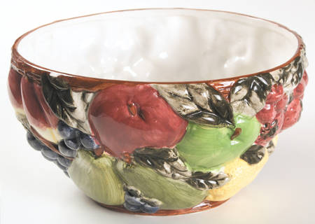 Country Orchard 9" Sculpted Salad Serving Bowl