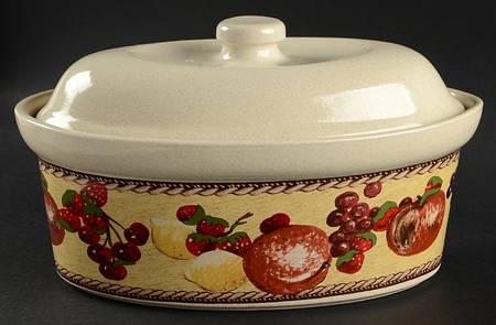 Country Orchard 1.5 Quart Oval Covered Casserole