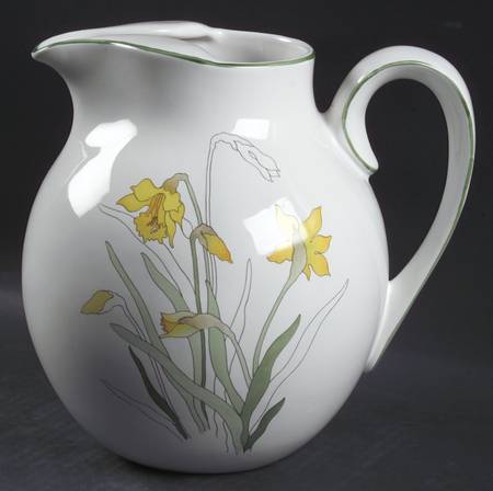 Daffodil 64 Oz Pitcher