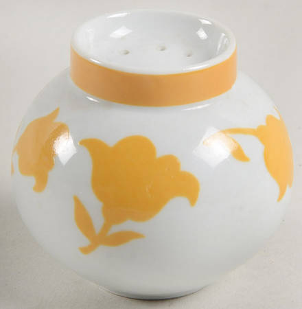 Ginger Pepper Shaker