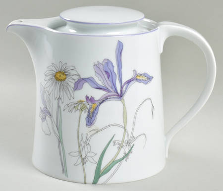 Hillside Teapot & Lid