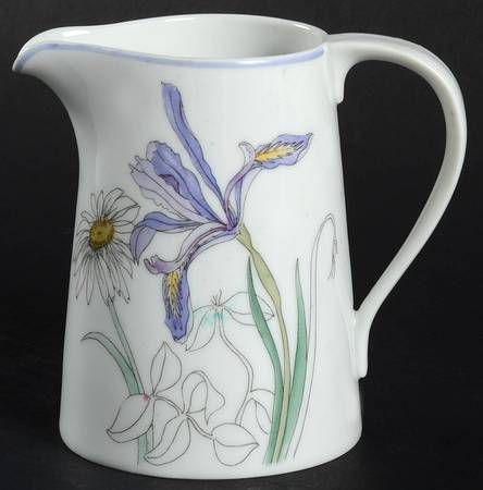 Hillside Creamer