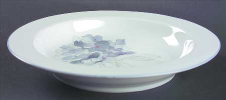 Hydrangea Rim Soup Bowl