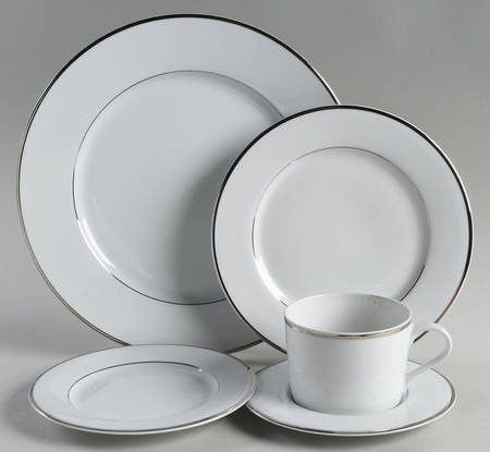 Lisboa Platinum 5 Piece Place Setting