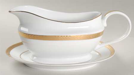Manchester Gold Gravy Boat & Underplate