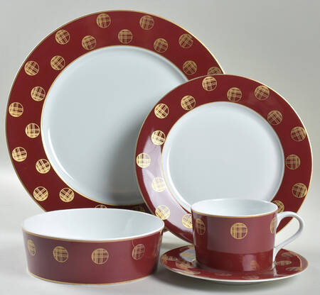 Orbit Red 5 Piece Place Setting