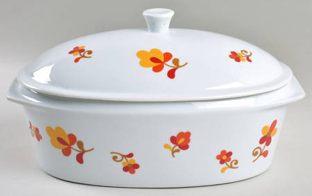 Paprika 2.5 Quart Oval Covered Casserole