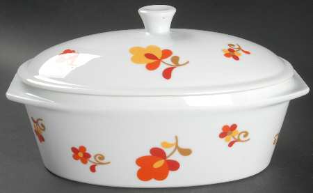 Paprika 1.5 Quart Oval Covered Casserole