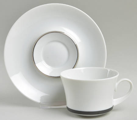 Platino Flat Cup & Saucer Set