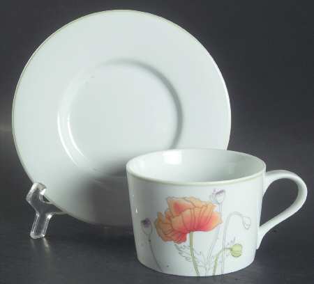Poppy Flat Cup & Saucer Set