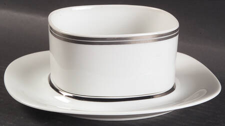 Rings Gravy Boat & Underplate