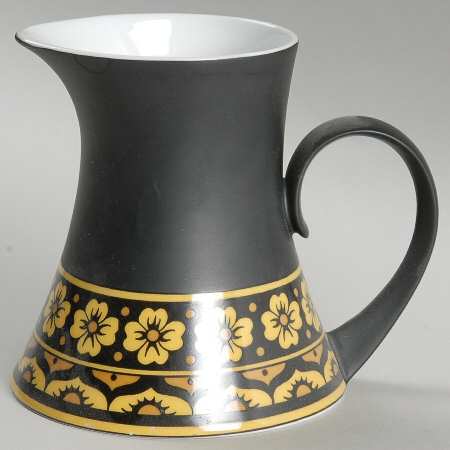 Sevilla Creamer