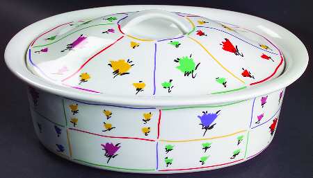 Spring Fields 2.5 Quart Oval Covered Casserole