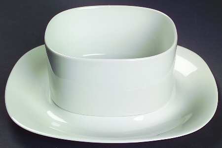 Transition White Gravy Boat & Underplate