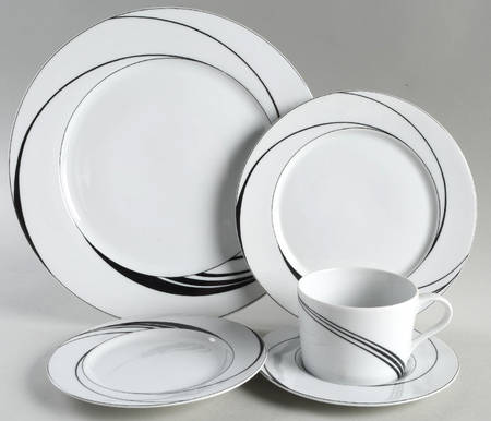 White Pearl 5 Piece Place Setting