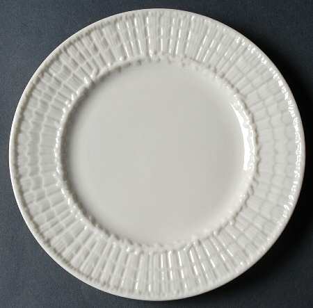 Limpet White (No Trim, Smooth) Salad Plate