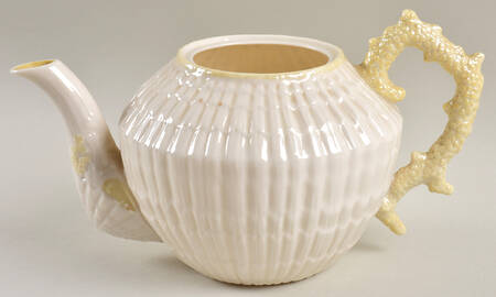 Limpet Yellow Teapot No Lid
