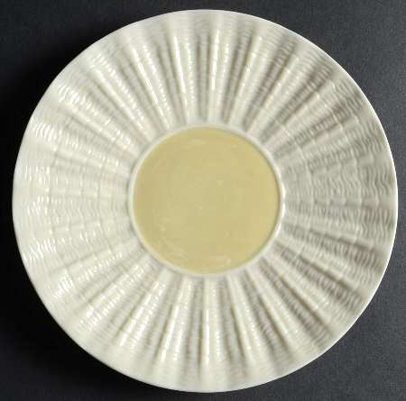 Neptune Yellow Dessert/Pie Plate