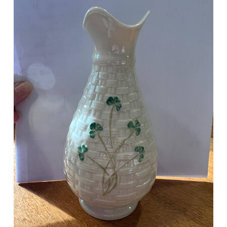 Shamrock 5" Vase